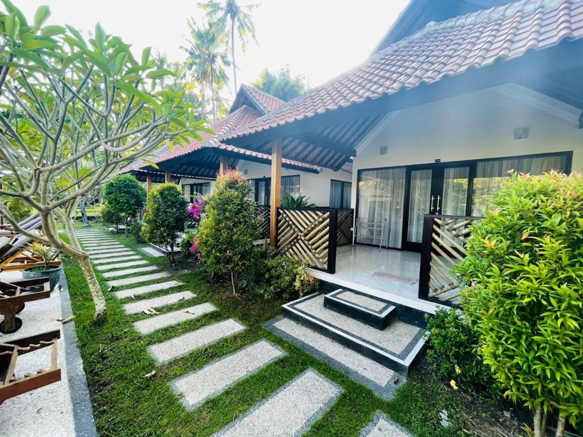 Mutiara Bali Hotel จันดีดาซา ภายนอก รูปภาพ