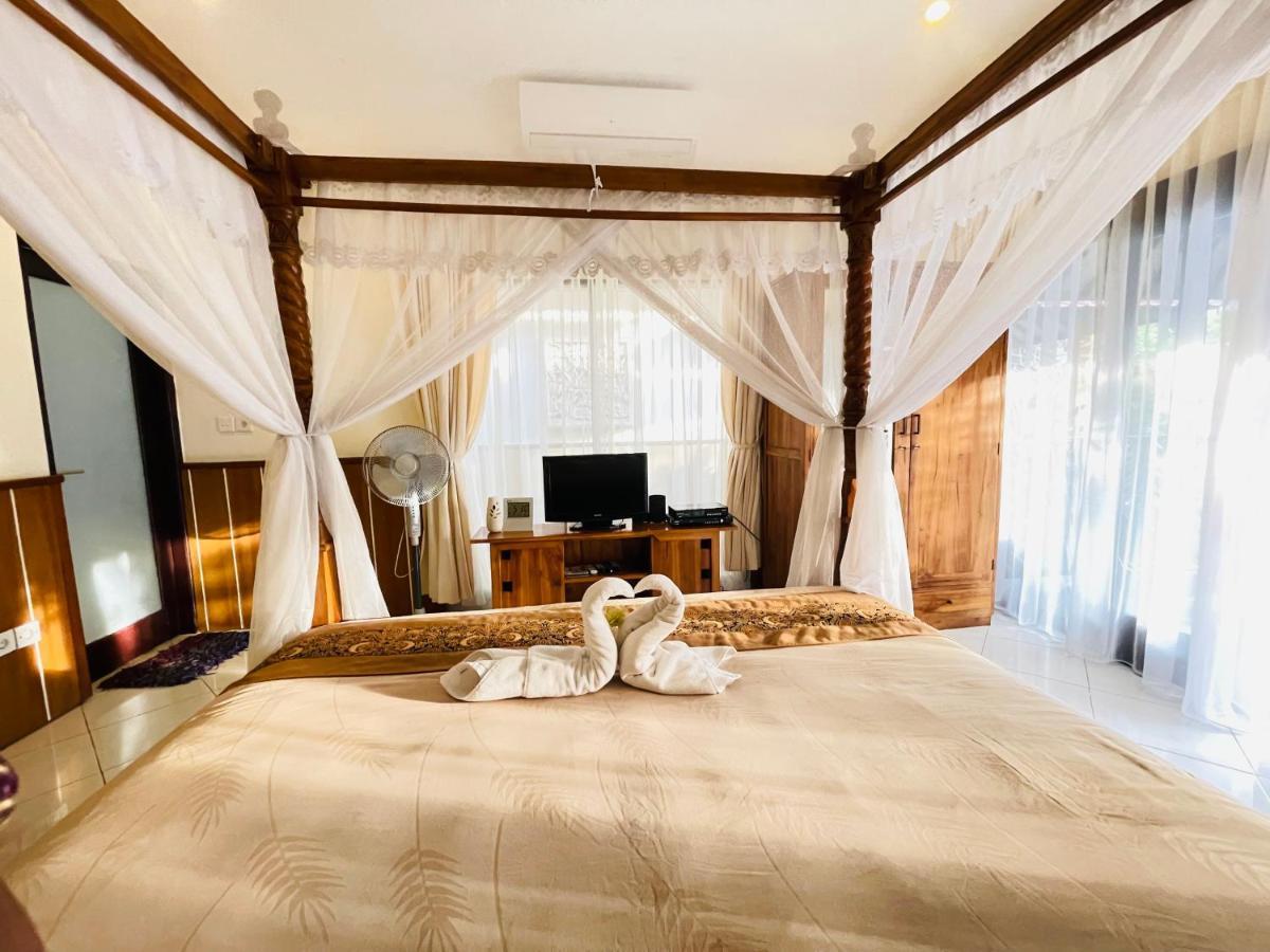 Mutiara Bali Hotel จันดีดาซา ภายนอก รูปภาพ