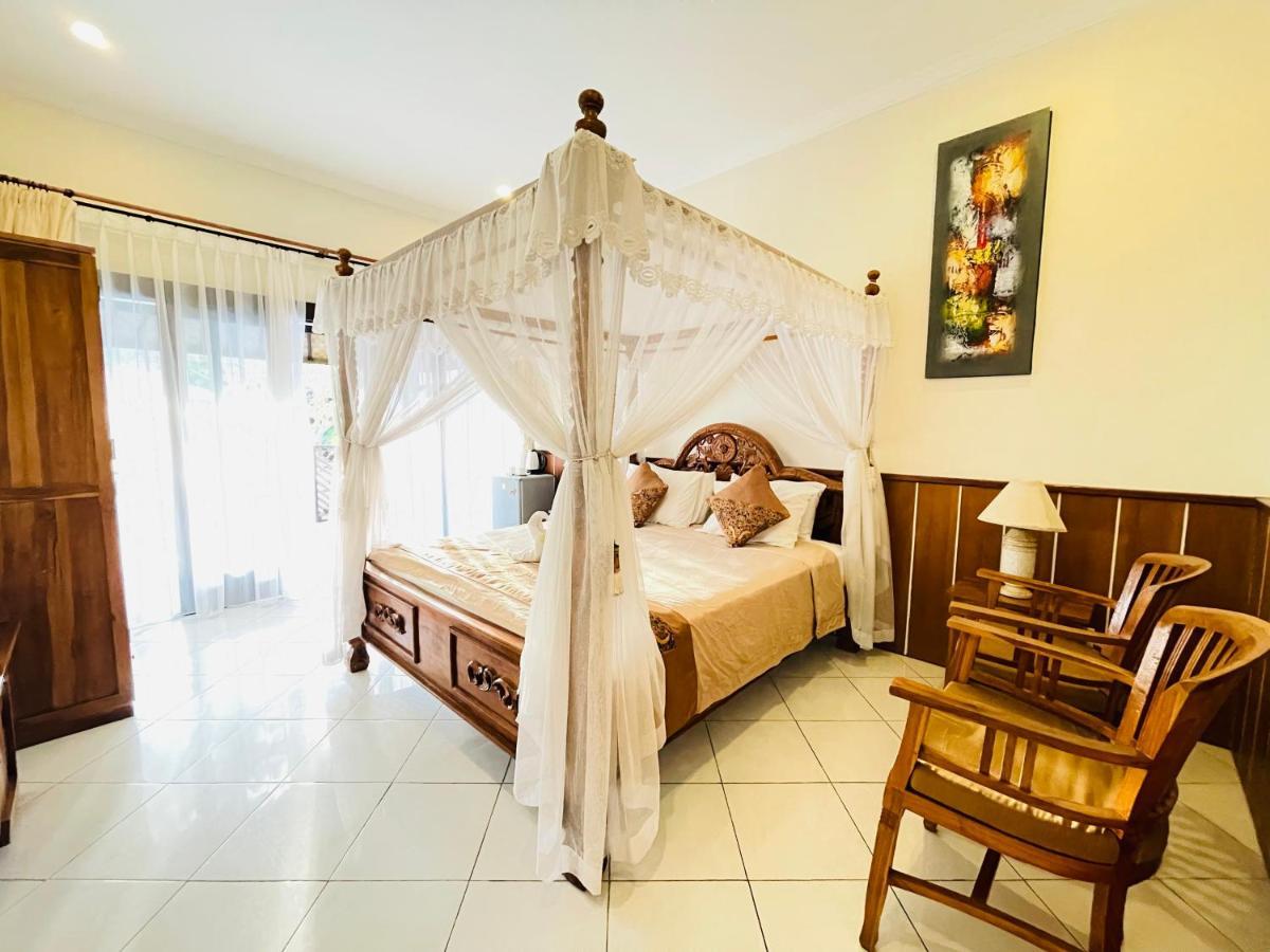 Mutiara Bali Hotel จันดีดาซา ภายนอก รูปภาพ