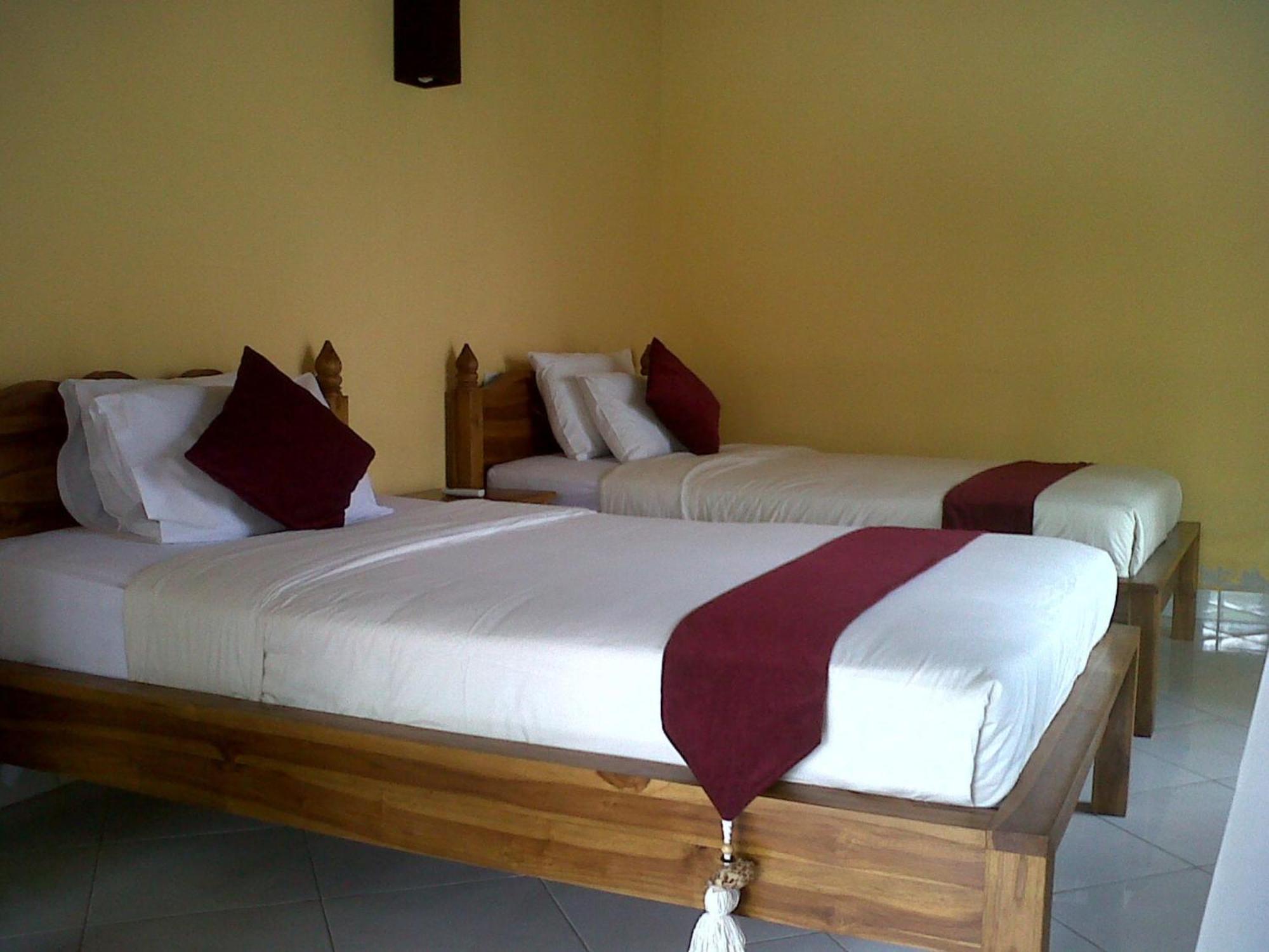 Mutiara Bali Hotel จันดีดาซา ภายนอก รูปภาพ