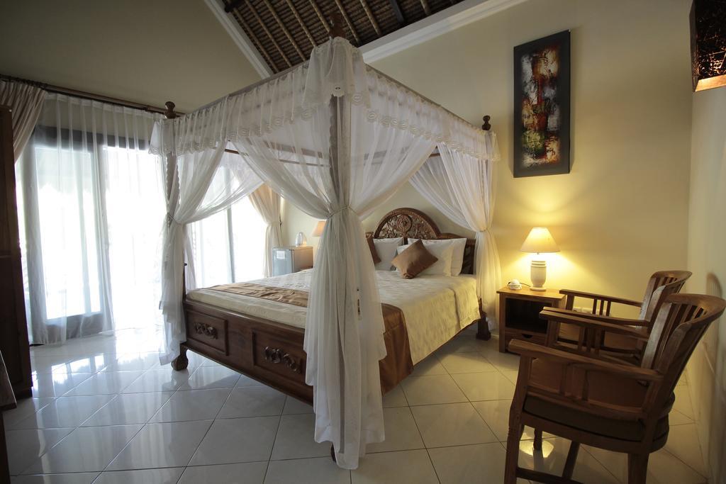 Mutiara Bali Hotel จันดีดาซา ภายนอก รูปภาพ