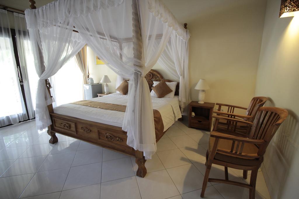 Mutiara Bali Hotel จันดีดาซา ภายนอก รูปภาพ