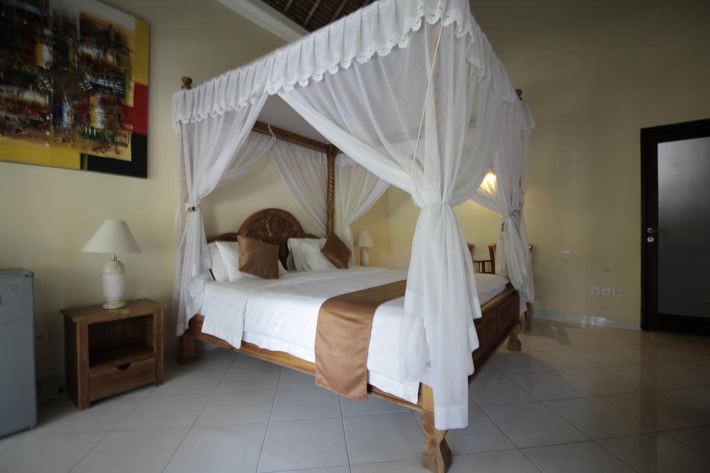 Mutiara Bali Hotel จันดีดาซา ภายนอก รูปภาพ
