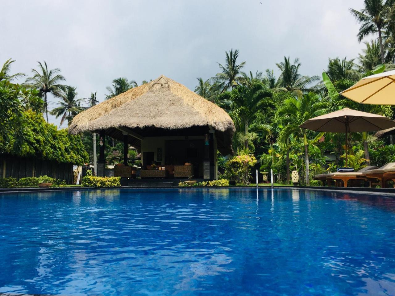 Mutiara Bali Hotel จันดีดาซา ภายนอก รูปภาพ