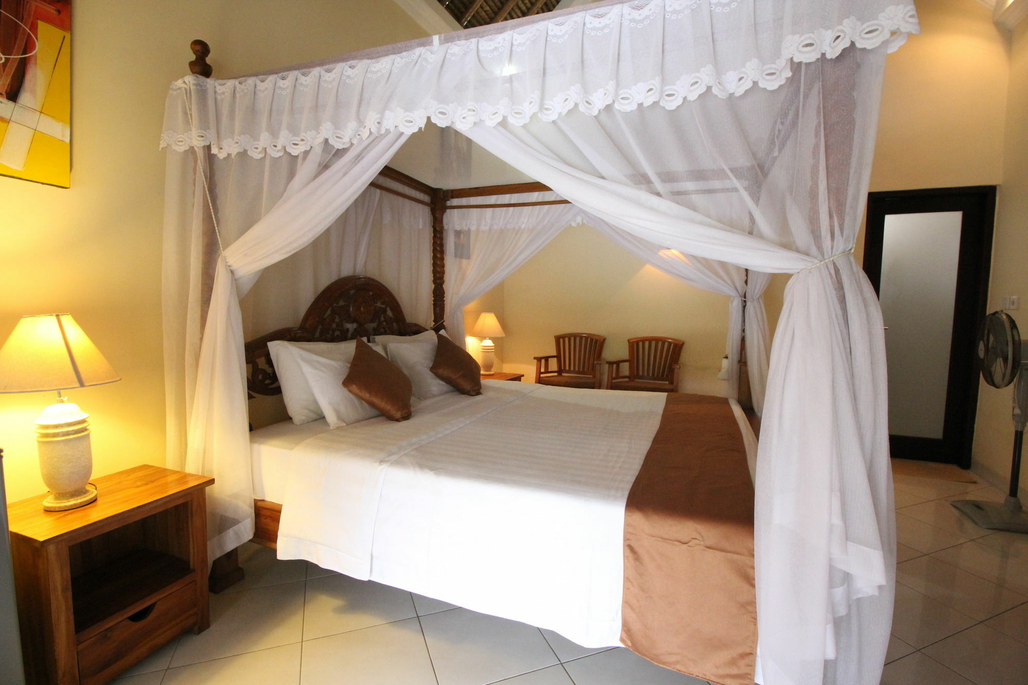 Mutiara Bali Hotel จันดีดาซา ภายนอก รูปภาพ